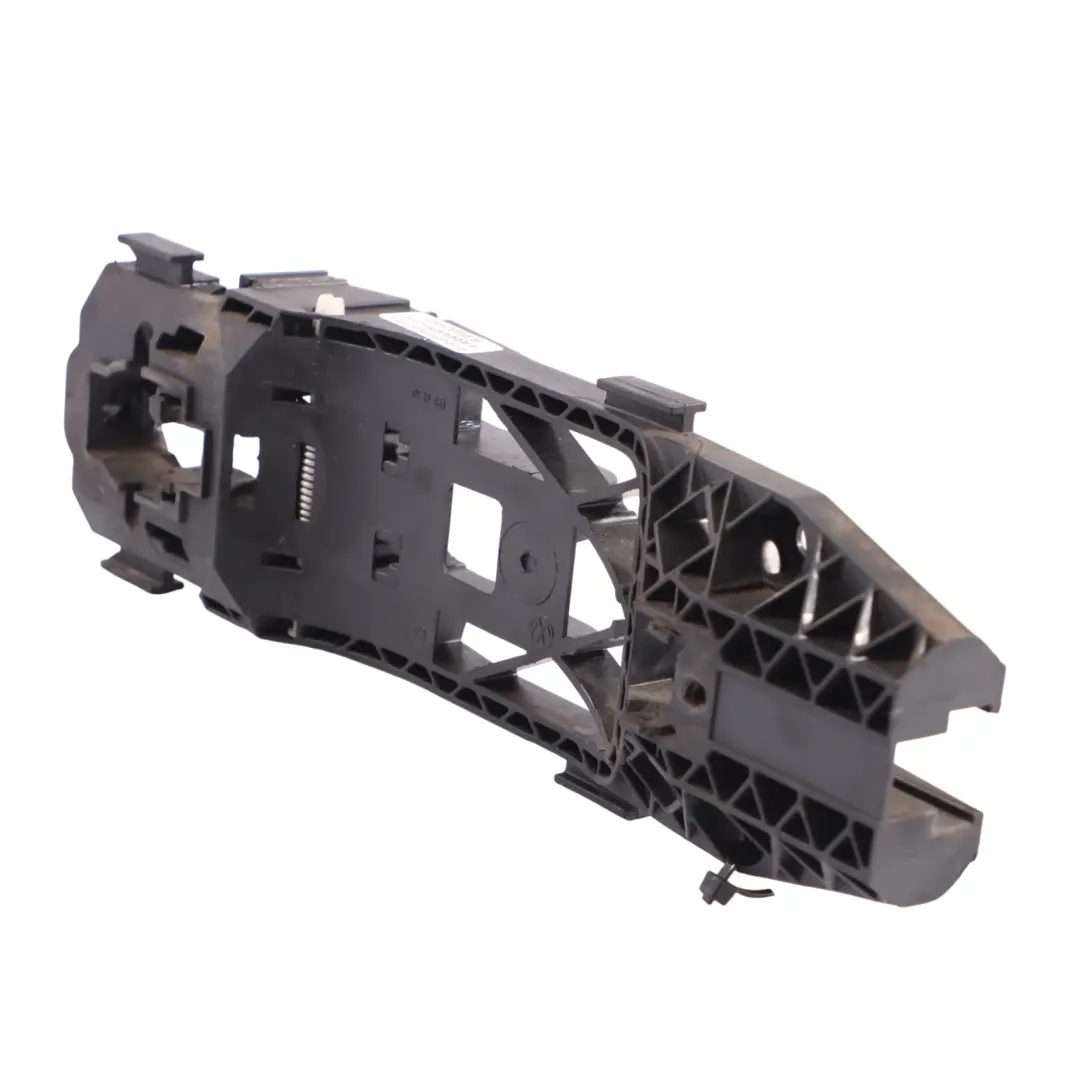 Skoda Octavia 5G Front Exterior Door Handle Bracket Holder Right O/S 5L0837885C