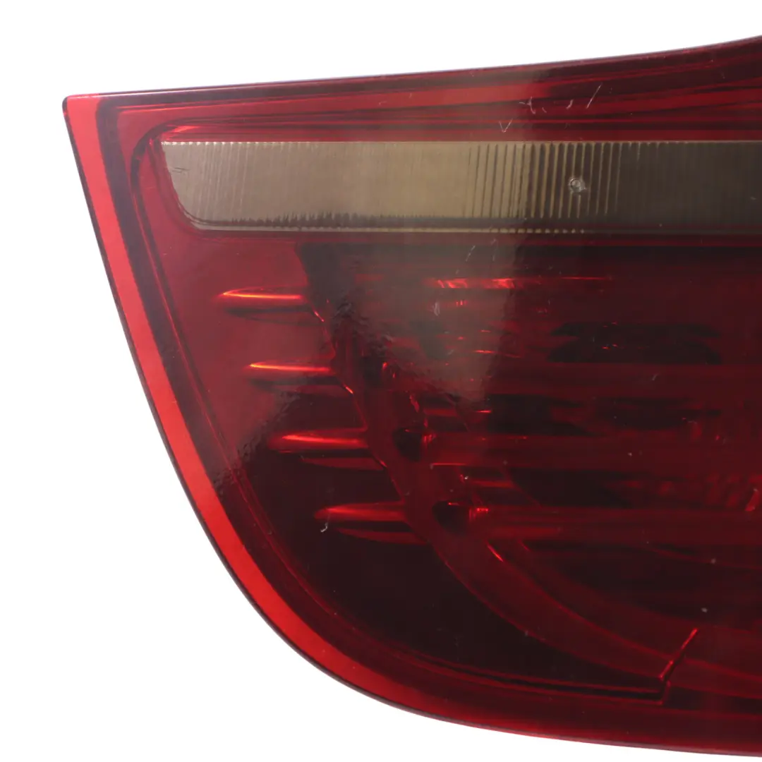 BMW X6 E71 E72 Lampa Światło W Klapie Bagażnika Tył Prawa 7179988 .