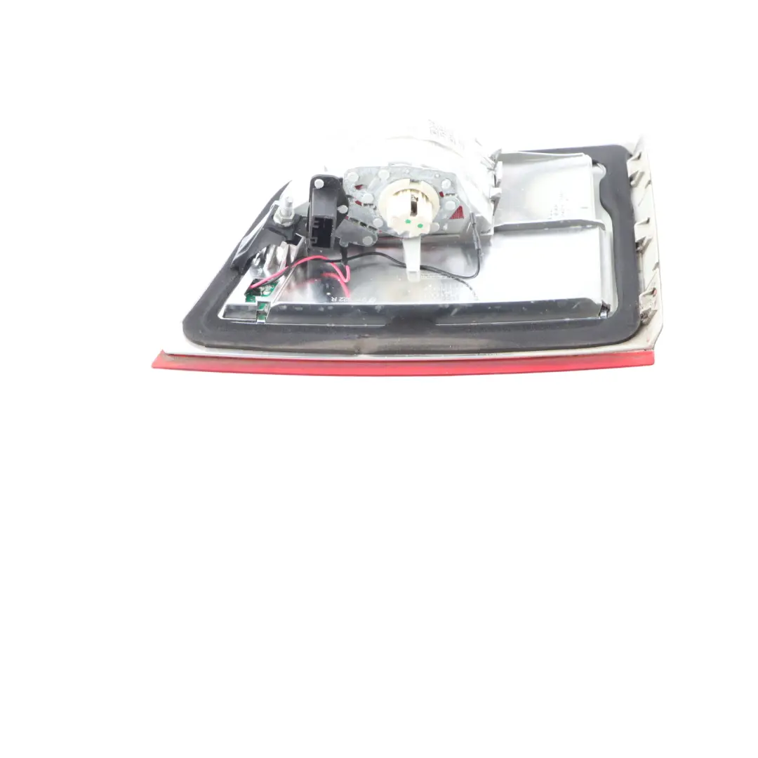 BMW X5 E70 Rear Light In Trunk Lid Boot Lamp Trim Right O/S 7295340
