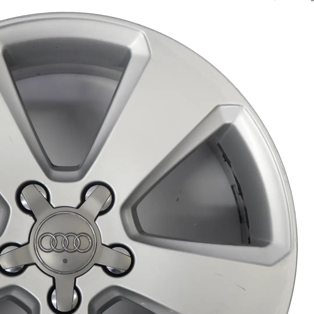 Audi A3 8V Silberne Leichtmetallfelge 17" ET:51 7,5J Sternspeiche 8V0601025BK