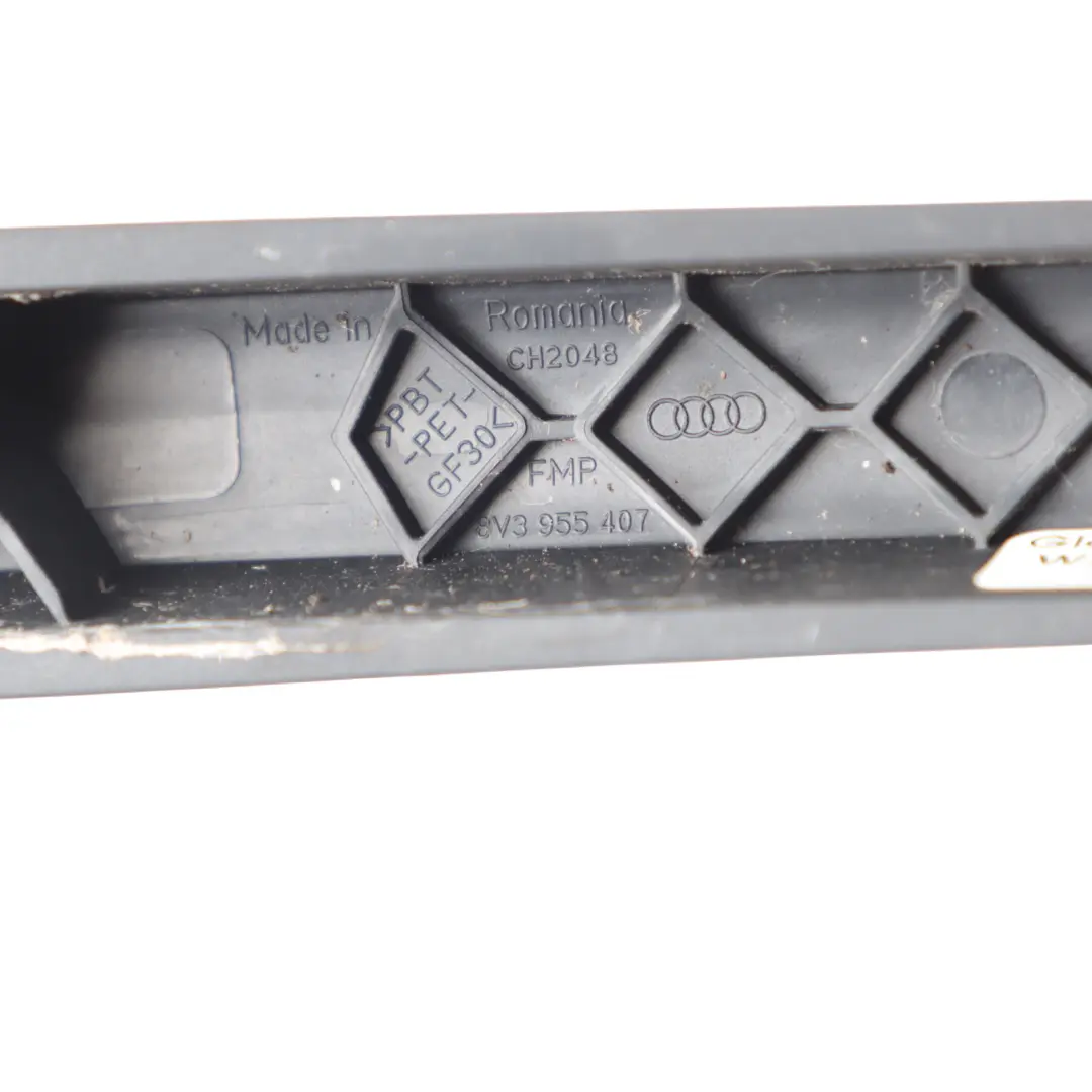 Audi A3 8V Bras d'essuie glace de lave glace de lunette arrière 8V3955407