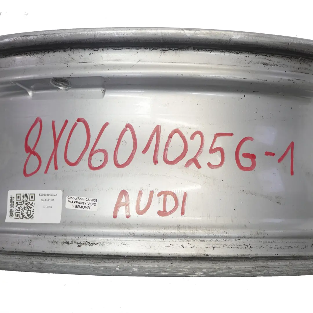 Audi A1 8X Srebrna Felga Aluminiowa 16" 7J ET34 10-Ramienna 8X0601025G