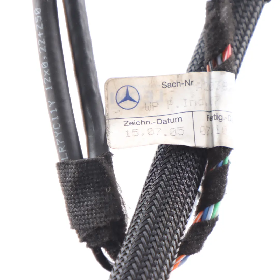 Mercedes W209 Hand Free Phone Cables Arm Rest Radio Wire Harness A2038206315