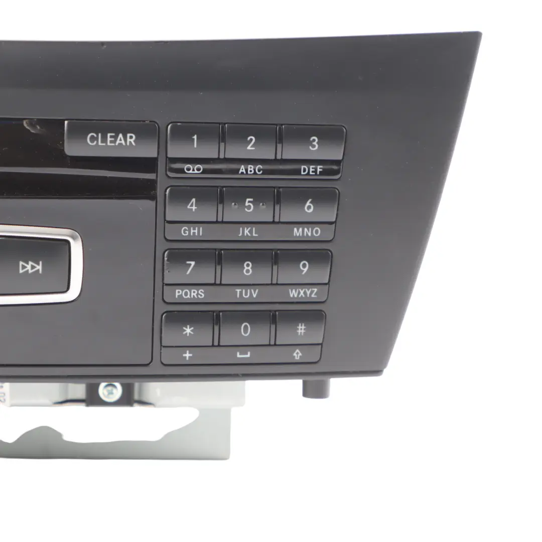 Mercedes W204 Navigation CD Player COMAND Radio Sat Nav Head Unit A2049004306