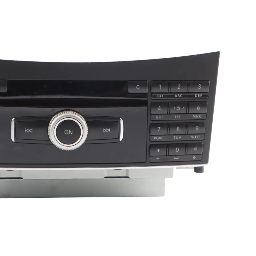 Mercedes W212 Audio 20 CD Player Auto Radio A2129003908