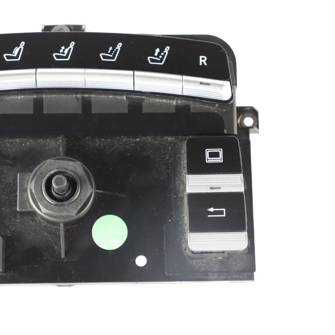 Mercedes W221 Rear Seat Armrest Operating Unit Panel Switch Button A2218201497