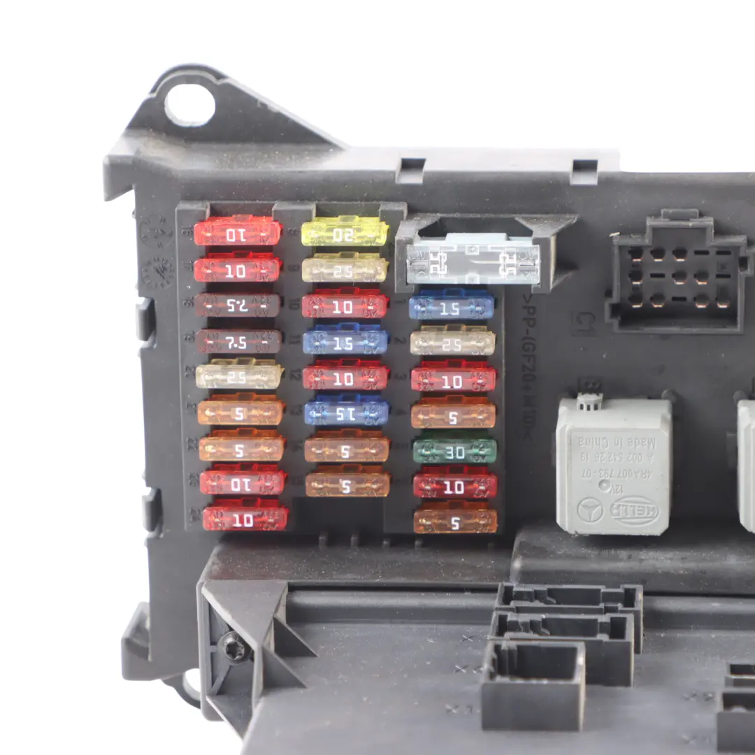 Mercedes W906 Fuse Box SAM Module Control Unit ZGS Temic A9069006303
