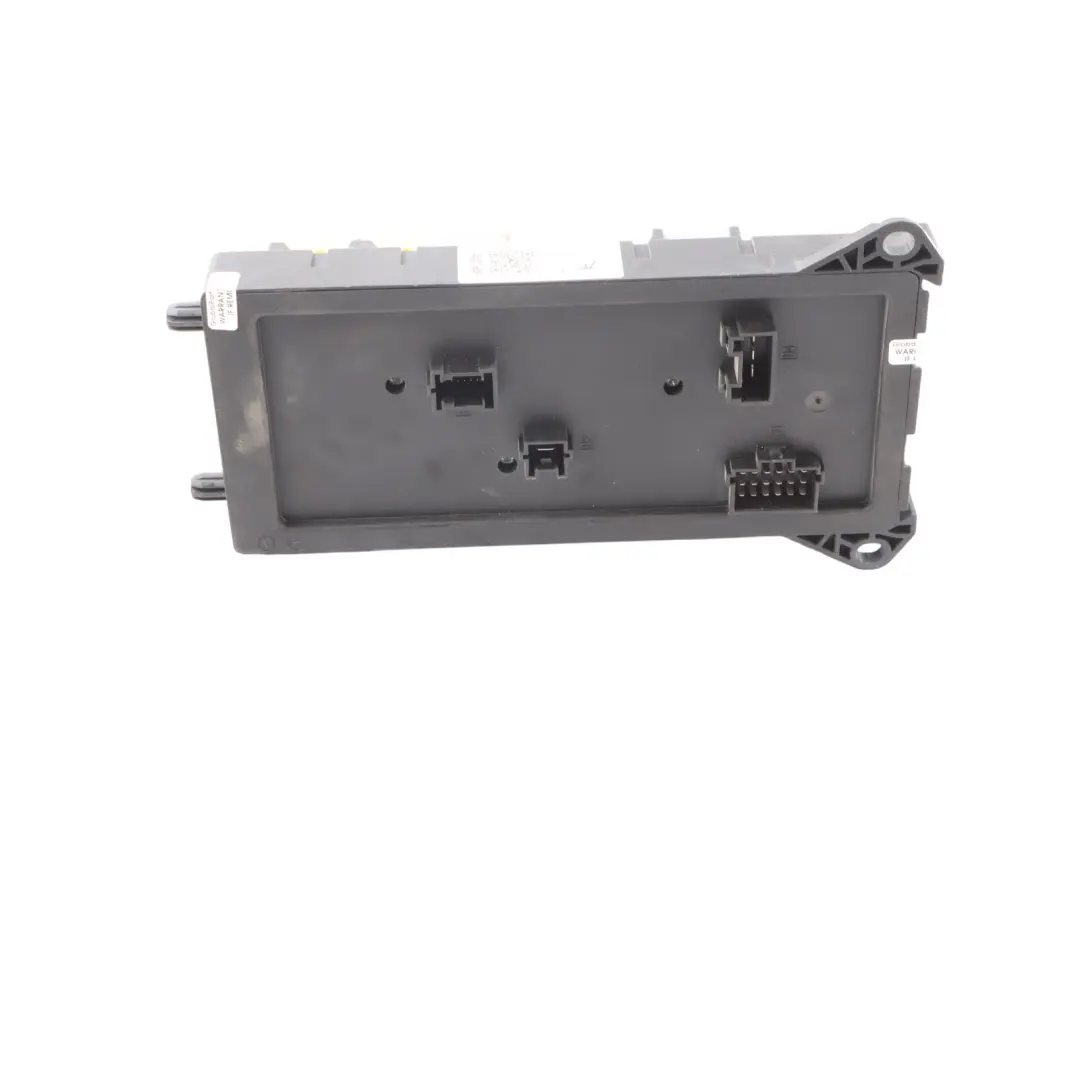 Mercedes W906 Fuse Box SAM Module Control Unit ZGS Temic A9069006303