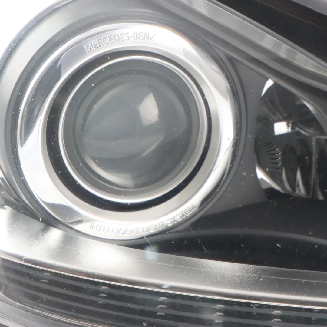 Mercedes W204 Headlamp Headlight Xenon Lamp Light Front Right O/S A2048204639