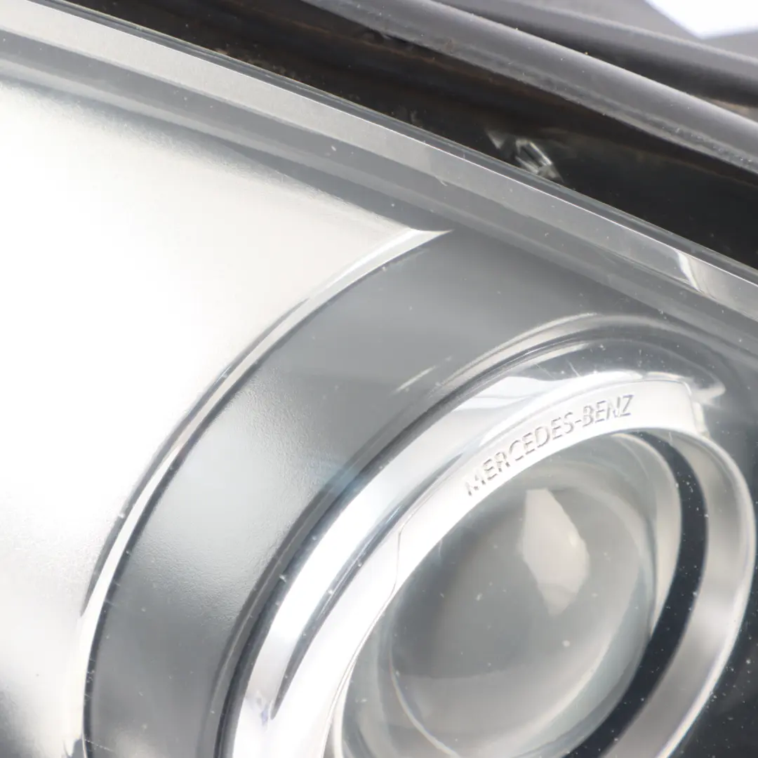 Mercedes W204 Headlamp Headlight Xenon Lamp Light Front Right O/S A2048204639