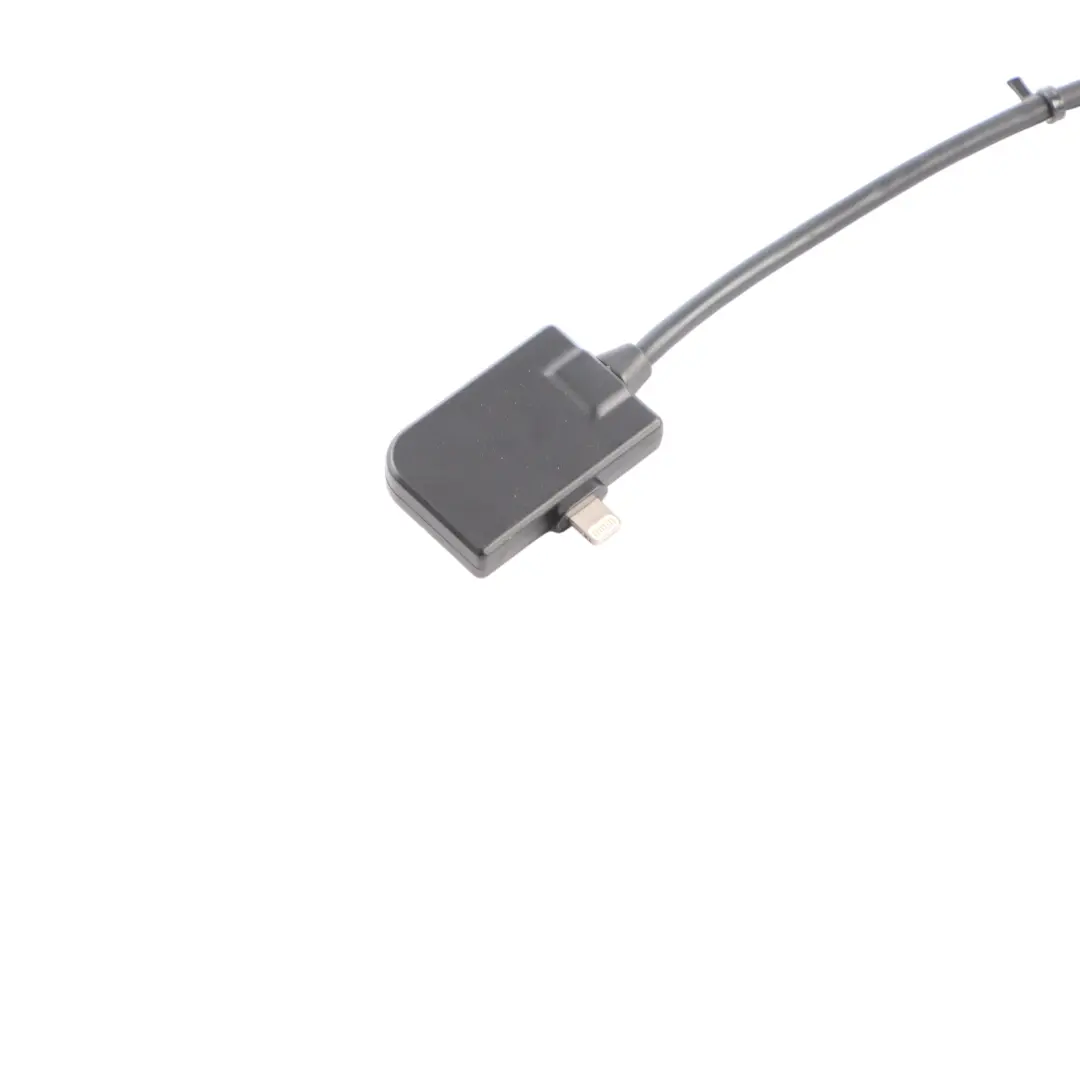 Audi A1 8X A4 B8 A6 C7 Q3 8U iPhone Lightning Cable Adapter 4F0051510AL