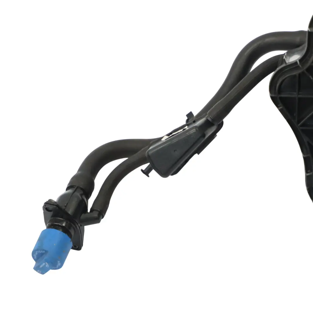 Audi A4 B9 2.0 TDI DTNB Adblue Additive Reducing Tank Pump 8W0131879BA