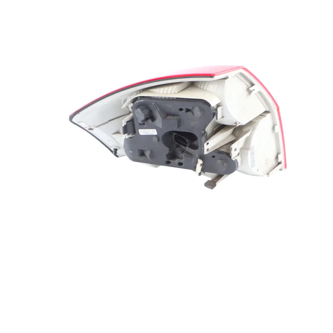 Audi S4 B6 Rear Tail Light Lamp Outer Side Panel Fender Right O/S 8E5945218