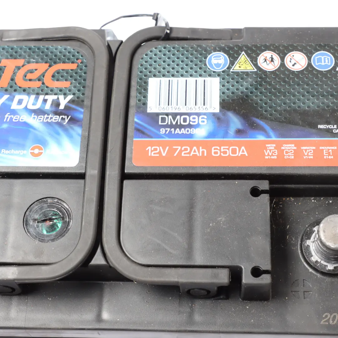DriveTec Heavy Duty 12V Accumulator Battery 72Ah 650A DM096