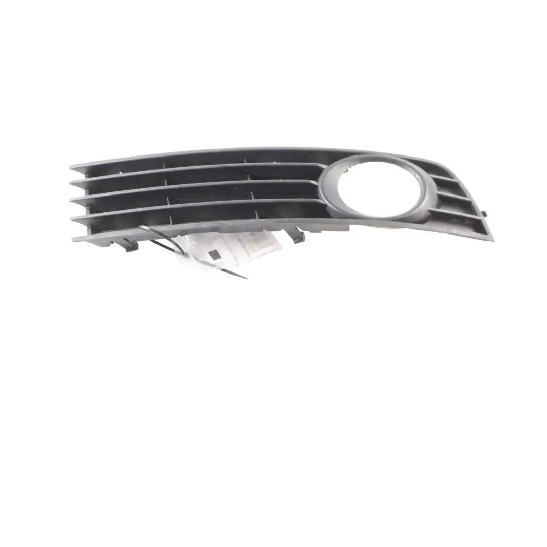 Audi A4 B6 Front Bumper Cover Right O/S Grid Grille Bracket Mount 8E0807682A 