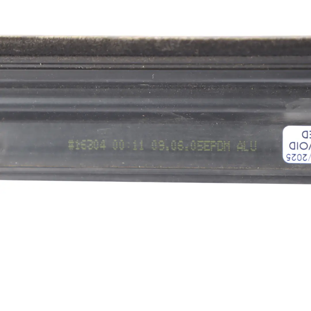 Auti TT Mk1 8N Coupe Exterior Door Window Seal Strip Front Left N/S 8N8837477A