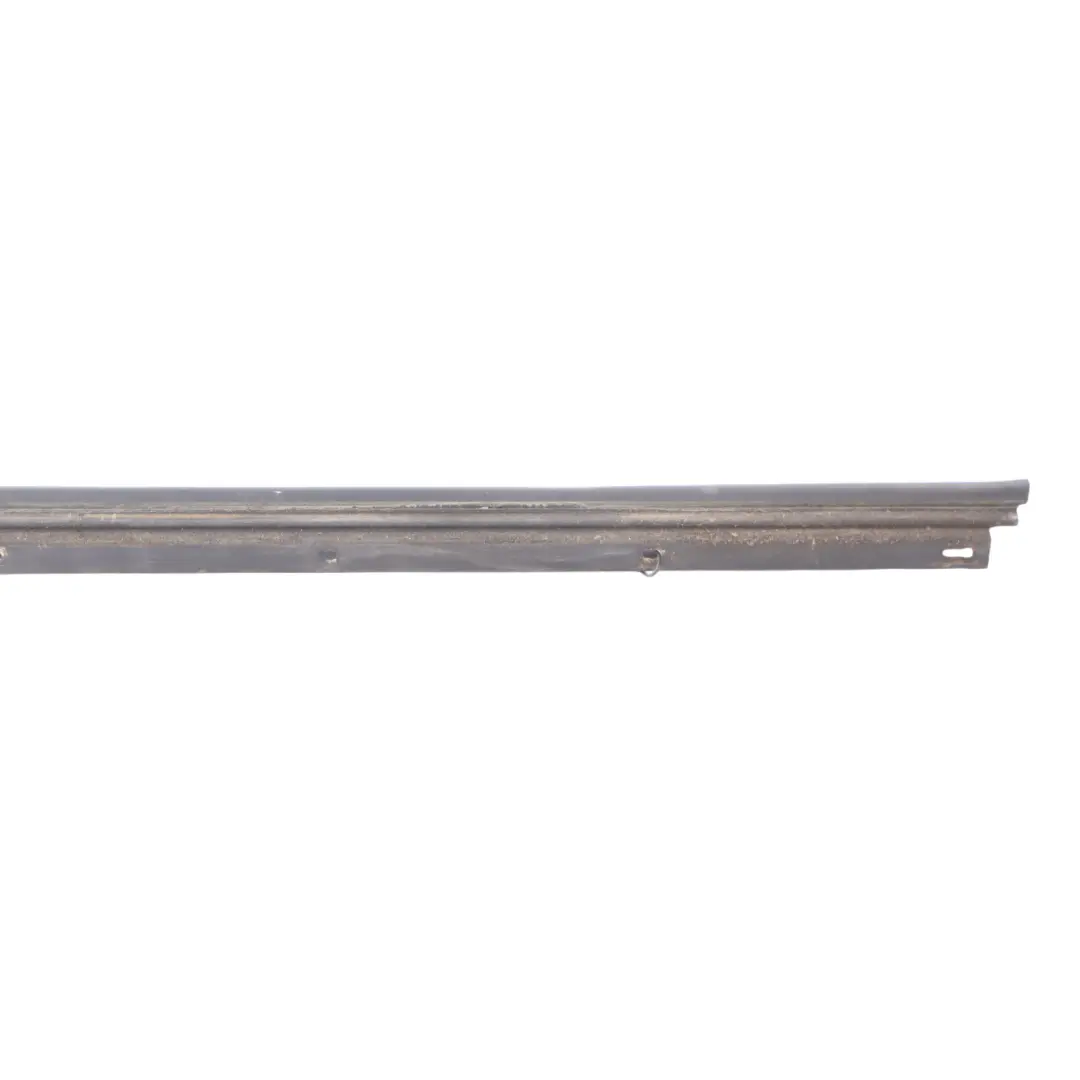 Auti TT Mk1 8N Coupe Exterior Door Window Seal Strip Front Left N/S 8N8837477A