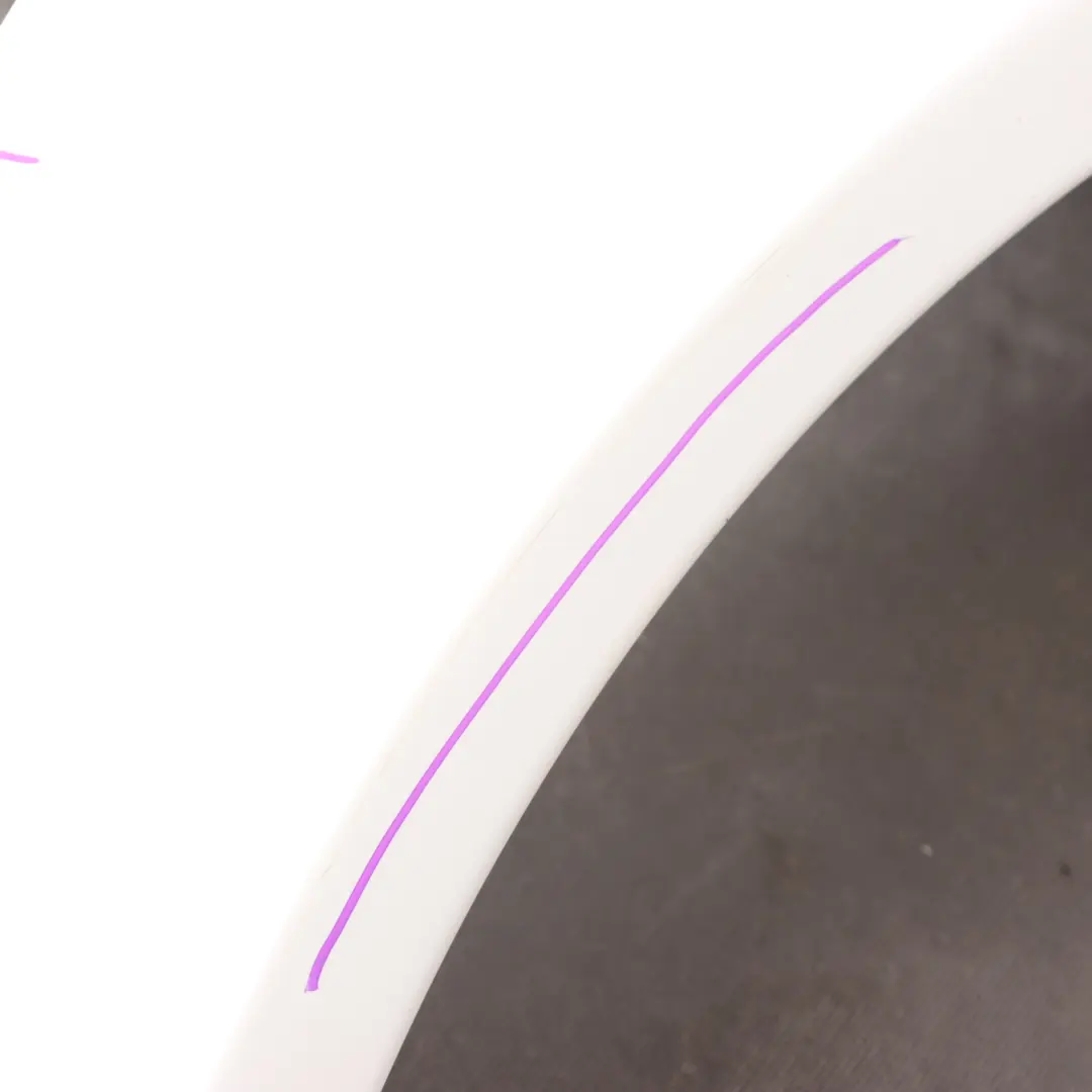 Side Panel Mercedes W204 Wing Fender Front Left N/S Calcite White - 650 
