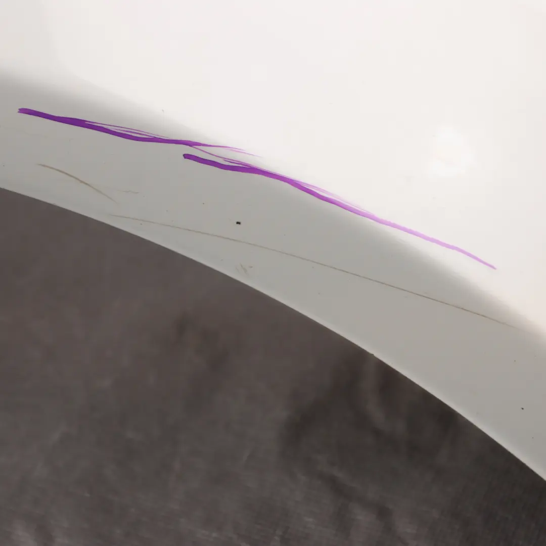 Side Panel Mercedes W204 Wing Fender Front Right O/S Calcite White - 650 