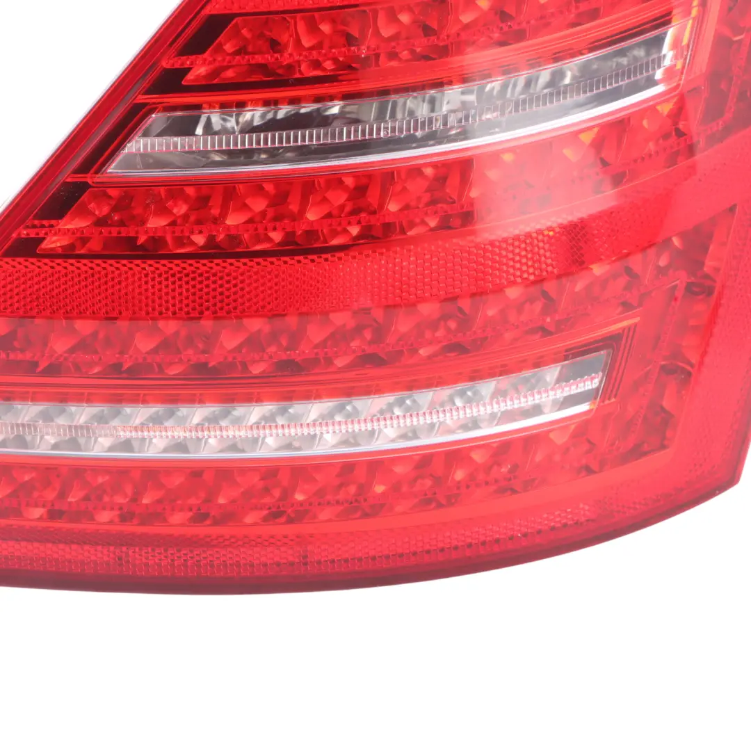 Mercedes W221 Boot Tail Light Lamp Side Rear Right O/S A2218201464