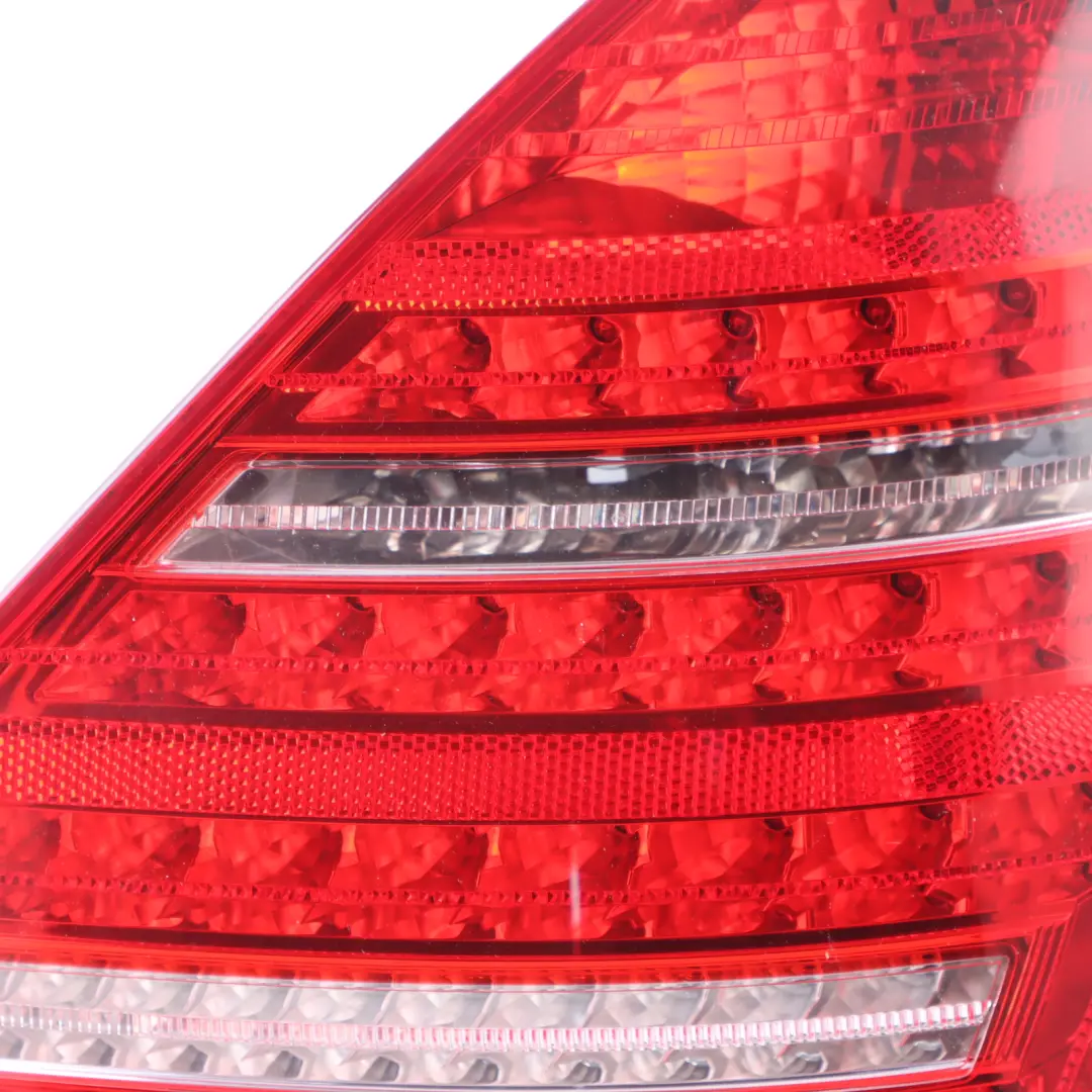 Mercedes W221 Boot Tail Light Lamp Side Rear Right O/S A2218201464