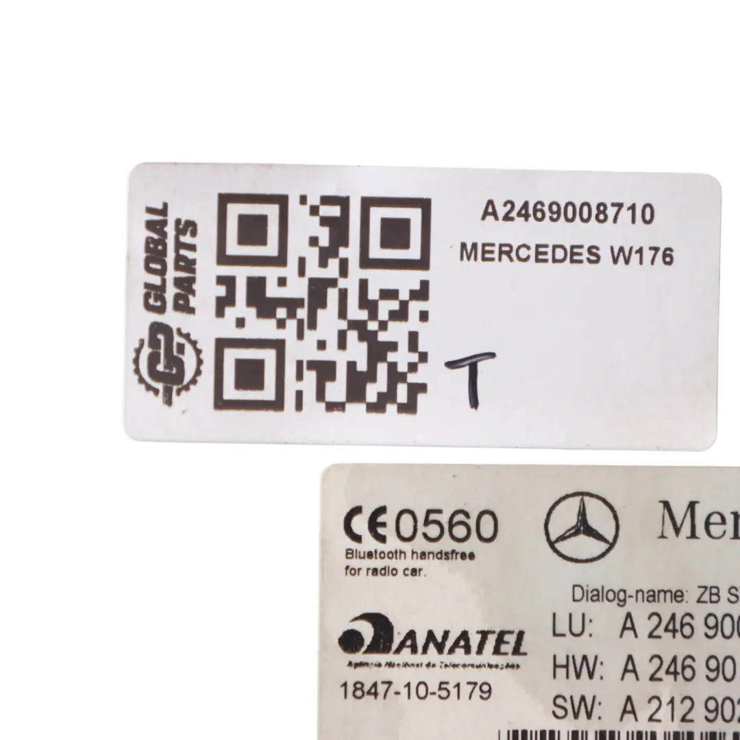 Mercedes W176 Sat Navi MMI Multimedia Radio CD Head Unit A2469008710