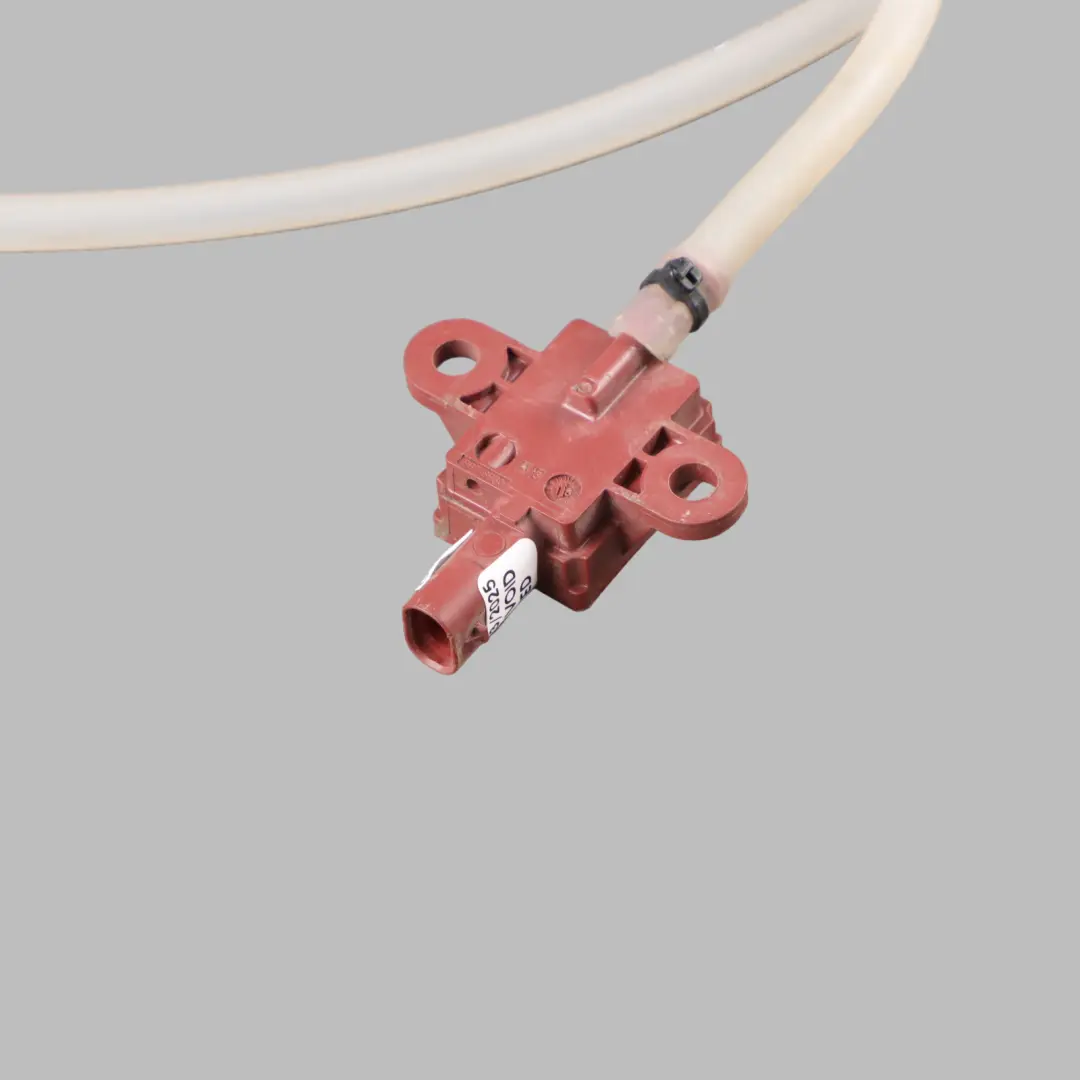Mercedes GLC C253 X253 Pedestrian Protection Pressure Crash Sensor A2539052100