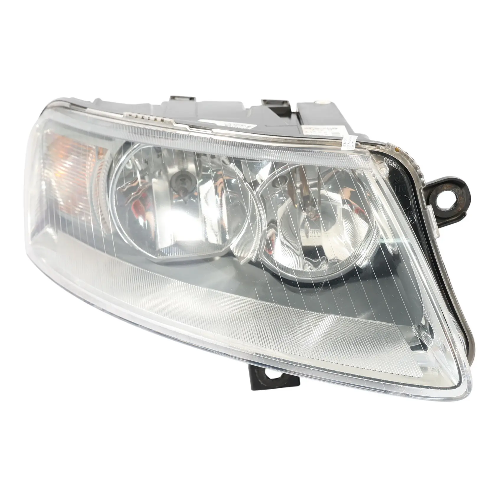 Audi A6 C6 Front Lamp Headlight Halogen Right O/S Driver's Side 4F0941004C