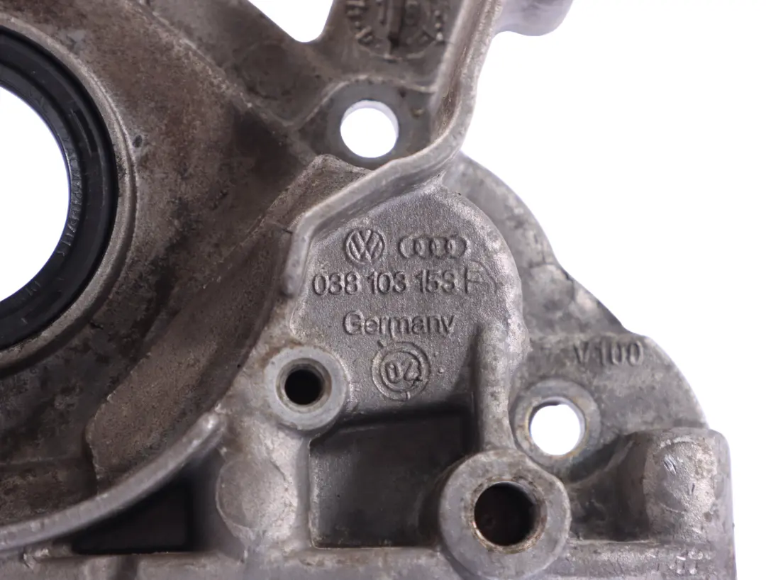 Audi A4 B7 1.8 T BFB Engine Front Camshaft Sealing Flange End Cover 038103153F
