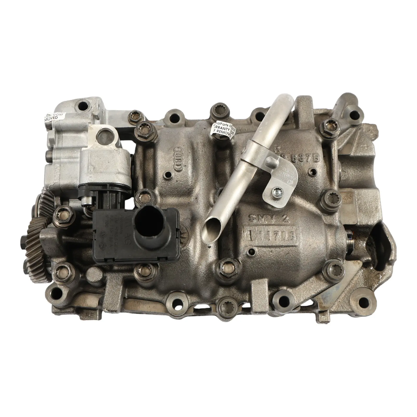 Audi A4 B8 2.0 TDI CAGA Balance Shaft Module Oil Pump 03G103295AN