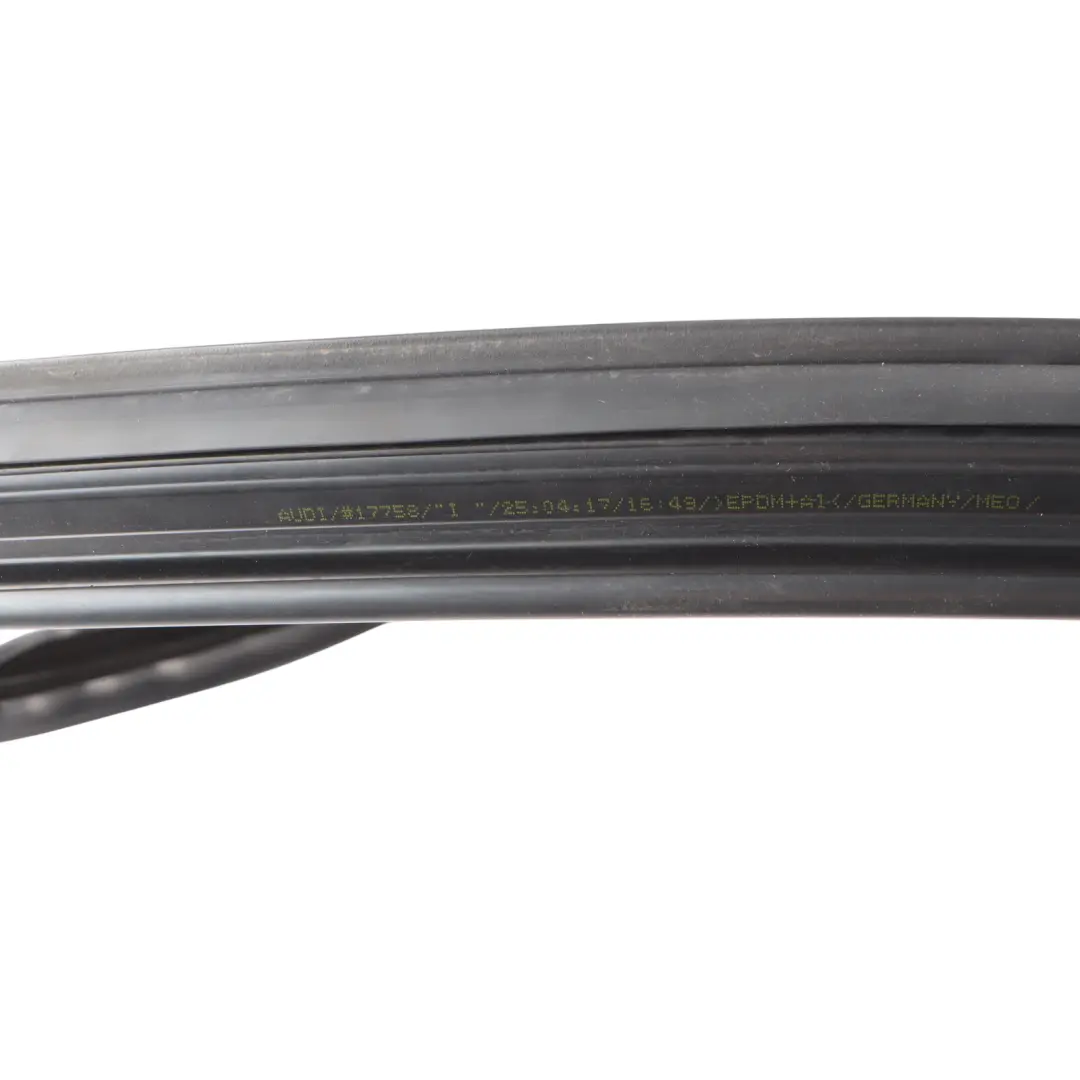 Audi A6 C7 Door Window Seal Front Right O/S Guide Frame Cover 4G0837432B