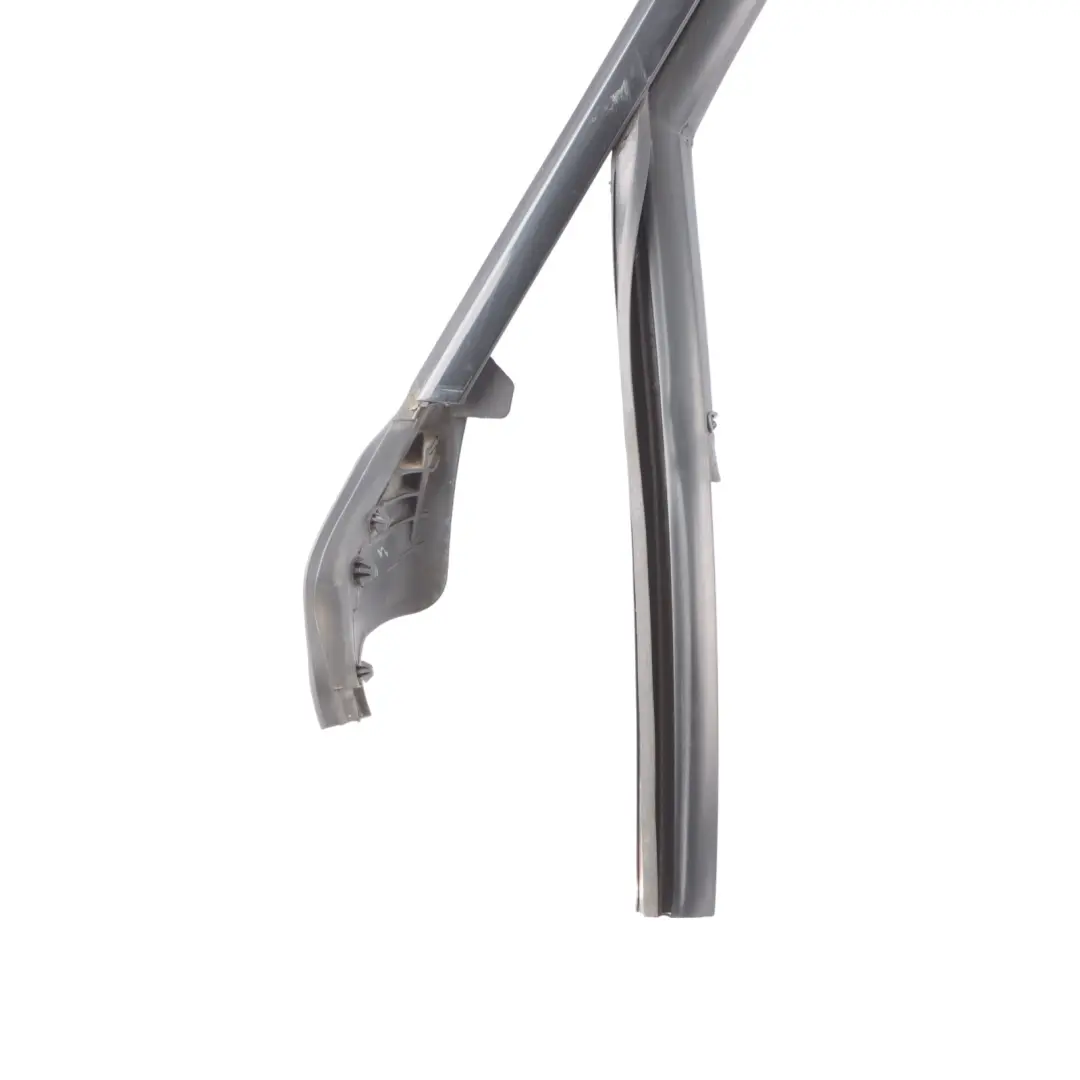 Audi A6 C7 Door Window Seal Rear Right O/S Guide Frame Cover 4G5839432