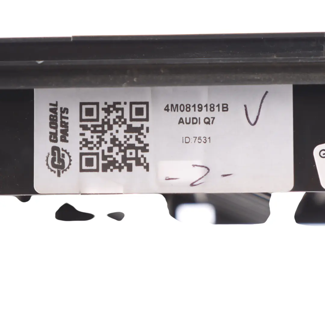 Audi Q7 4M Rear Side Panel Air Vent Panel Air Conditioning Left N/S 4M0819181B