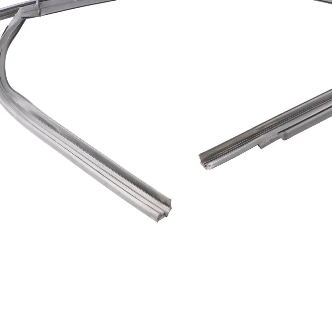 Audi Q7 4M Door Window Seal Front Right O/S Guide Frame Cover 4M0837432B