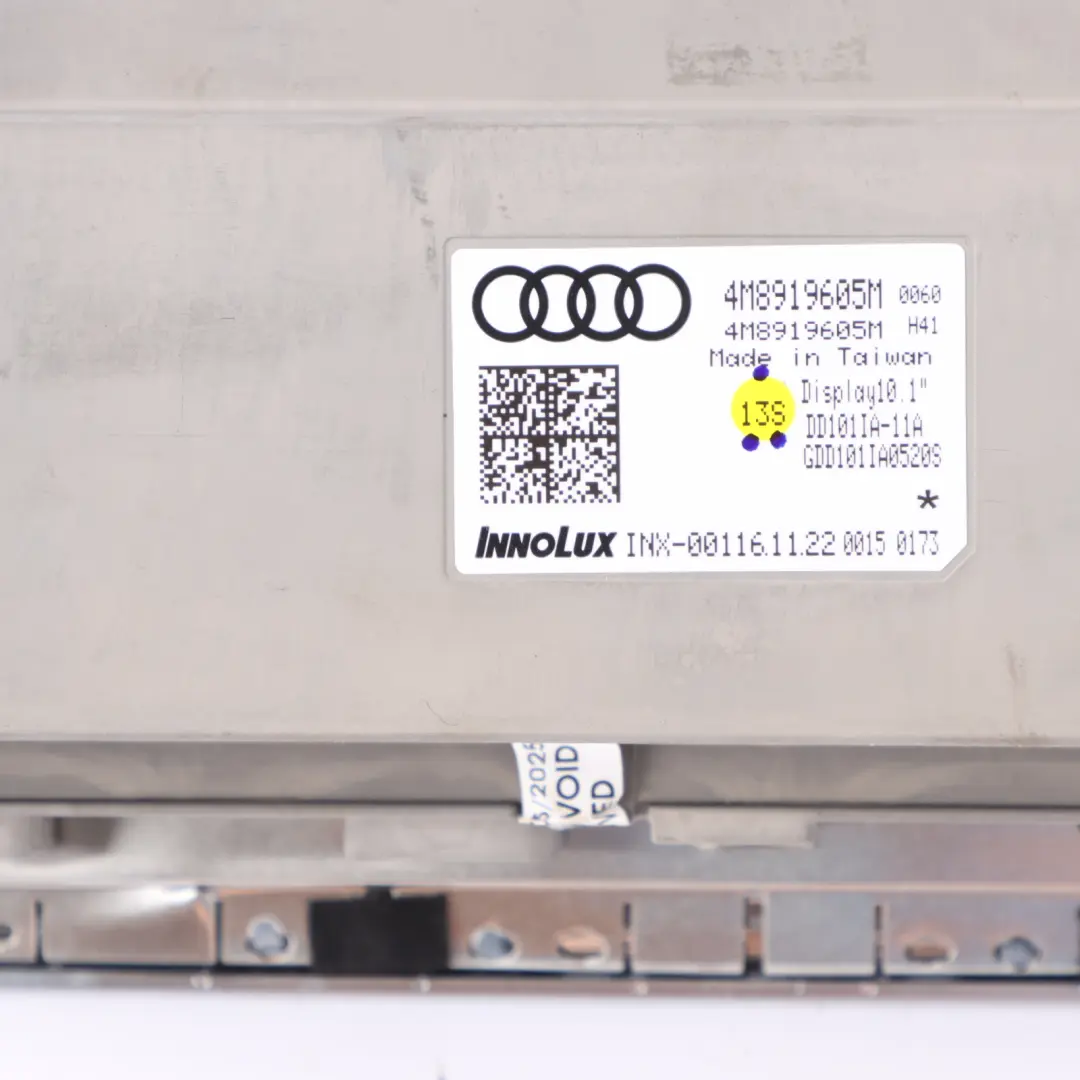 Audi Q7 4M MMI Multimedia Navigation Display Screen 4M8919605M
