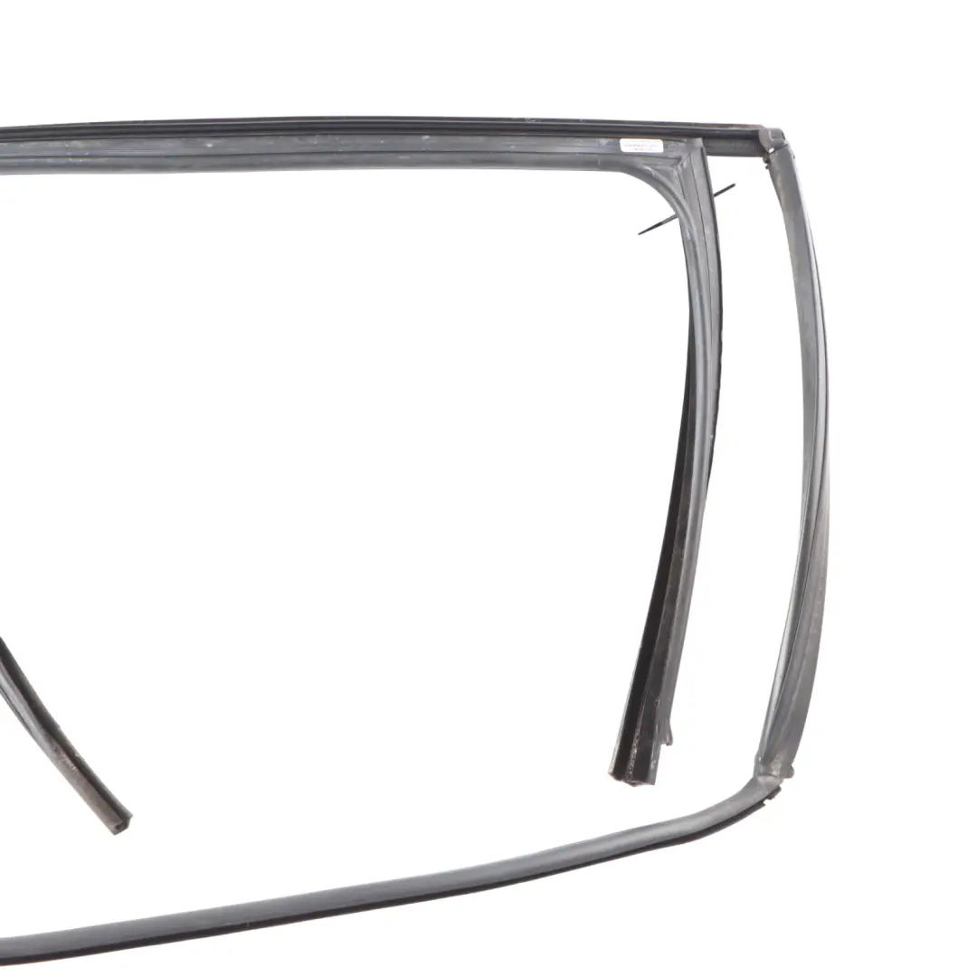 Volkswagen Golf 6 Window Seal Door Rear Left N/S Sealing Gasket 5K6839431E