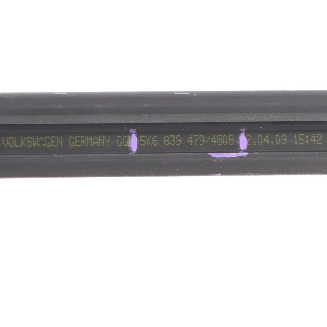 VW Volkswagen Golf Mk5 Front Inner Window Aperture Seal Right O/S 5K6839480B