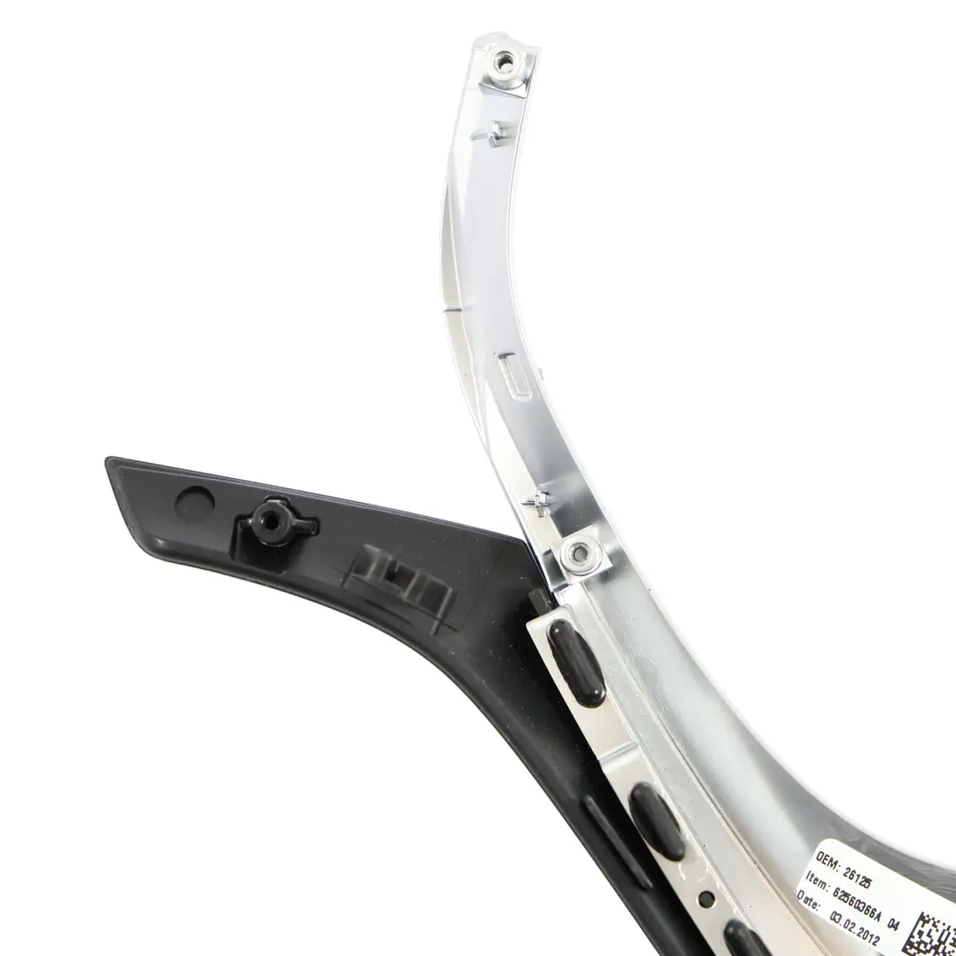 Garniture De Volant BMW F20 F21 F22 F23 F30 F31 F34 Noir Chrome 6854776