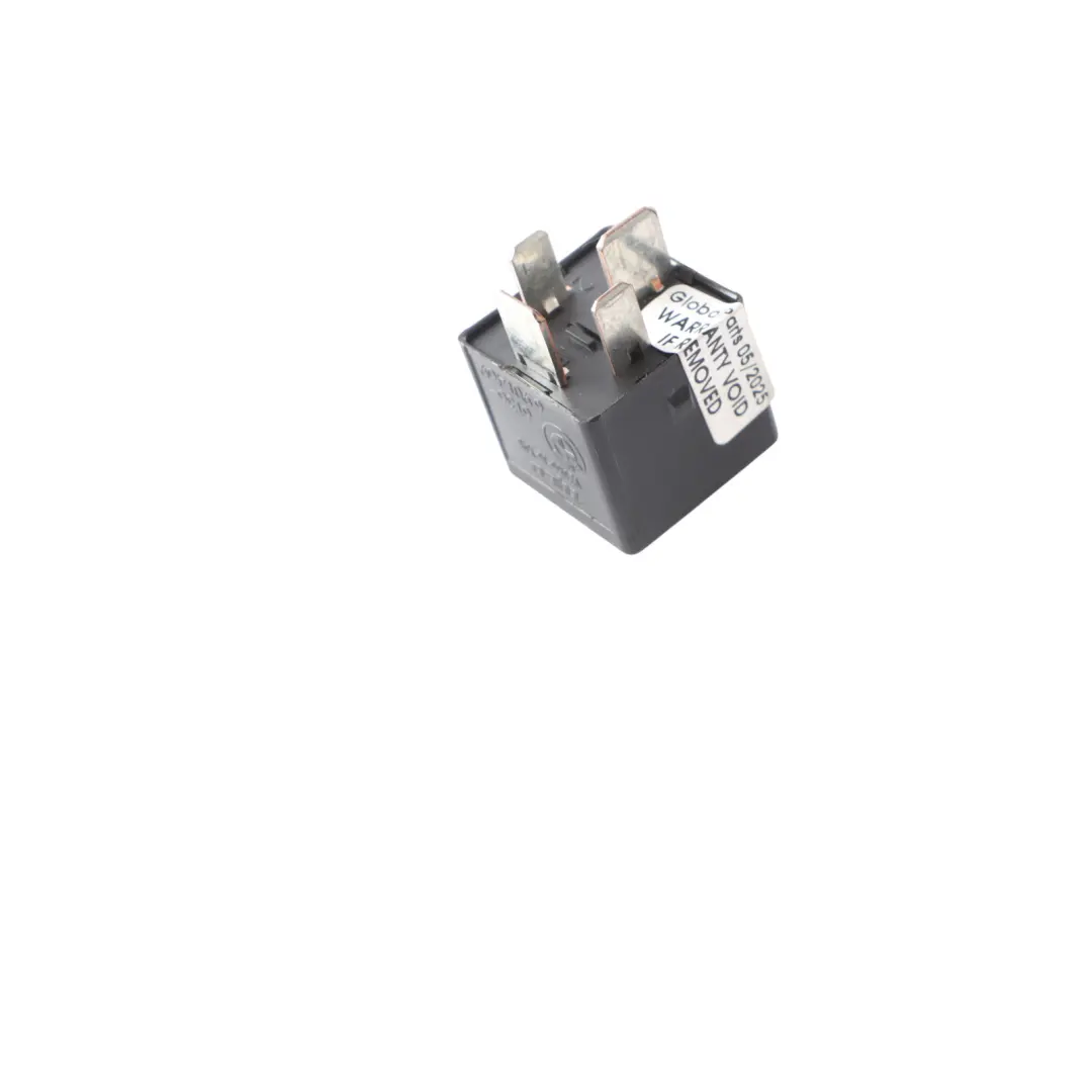 Relay BMW E60 E87 E90 F10 F30 Black 4 Pin Tyco 6901469