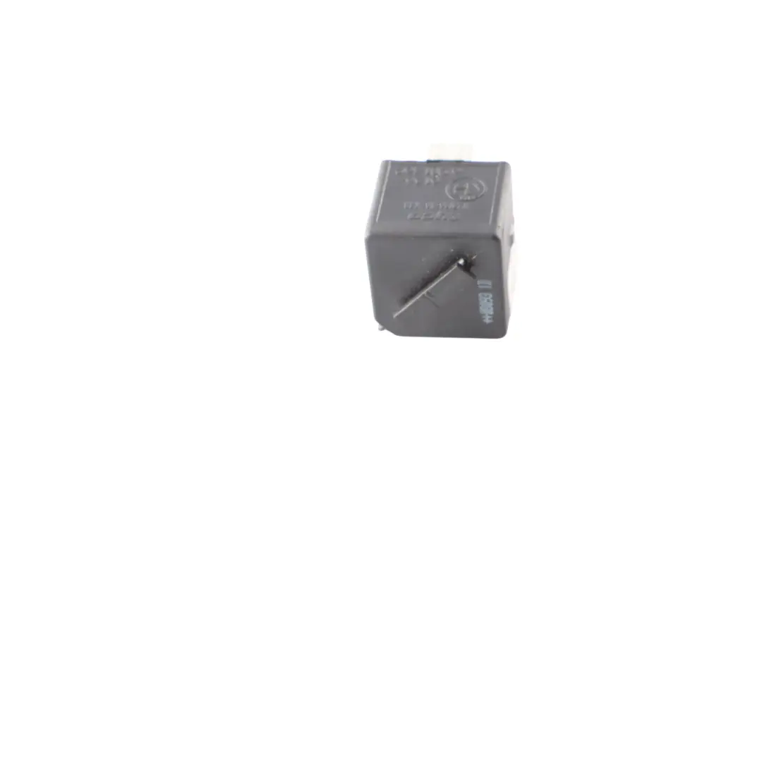 Relay BMW E60 E87 E90 F10 F30 Black 4 Pin Tyco 6901469