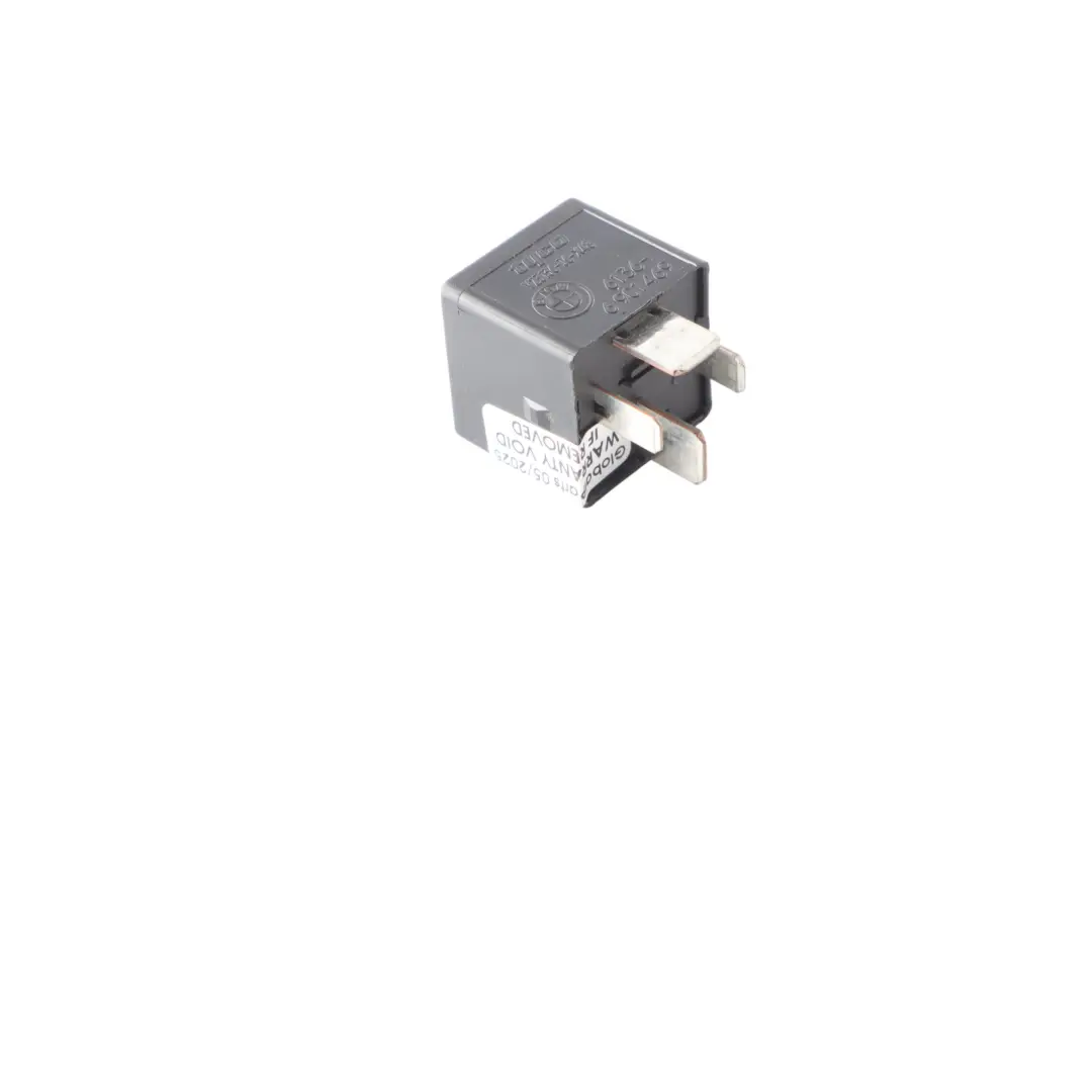 Relay BMW E60 E87 E90 F10 F30 Black 4 Pin Tyco 6901469