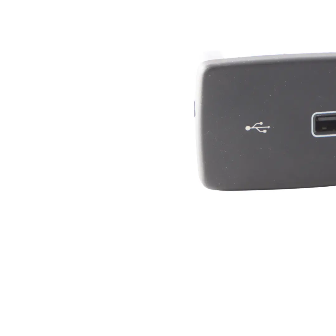 Citroen Relay III USB In Socket Port Plug 7356855900