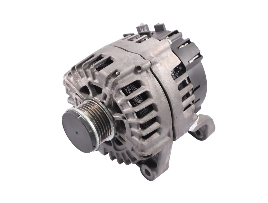 Alternator Generator BMW F07 F10 F11 N47N Diesel Engine 220A Valeo 8507625