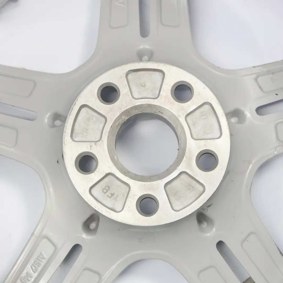 Audi A4 B7 Leicht Felge 17" ET:45 7,5J Silber Reifen Pirreli 245/45 8E0601025AS