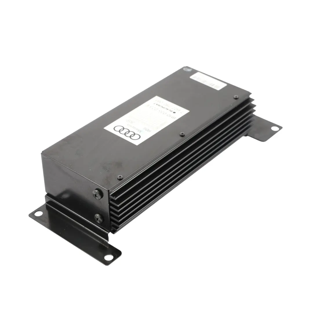 Audi A4 B7 Convertible Altavoz Trasero Amplificador Blaupunkt Derecho 8H0035223E