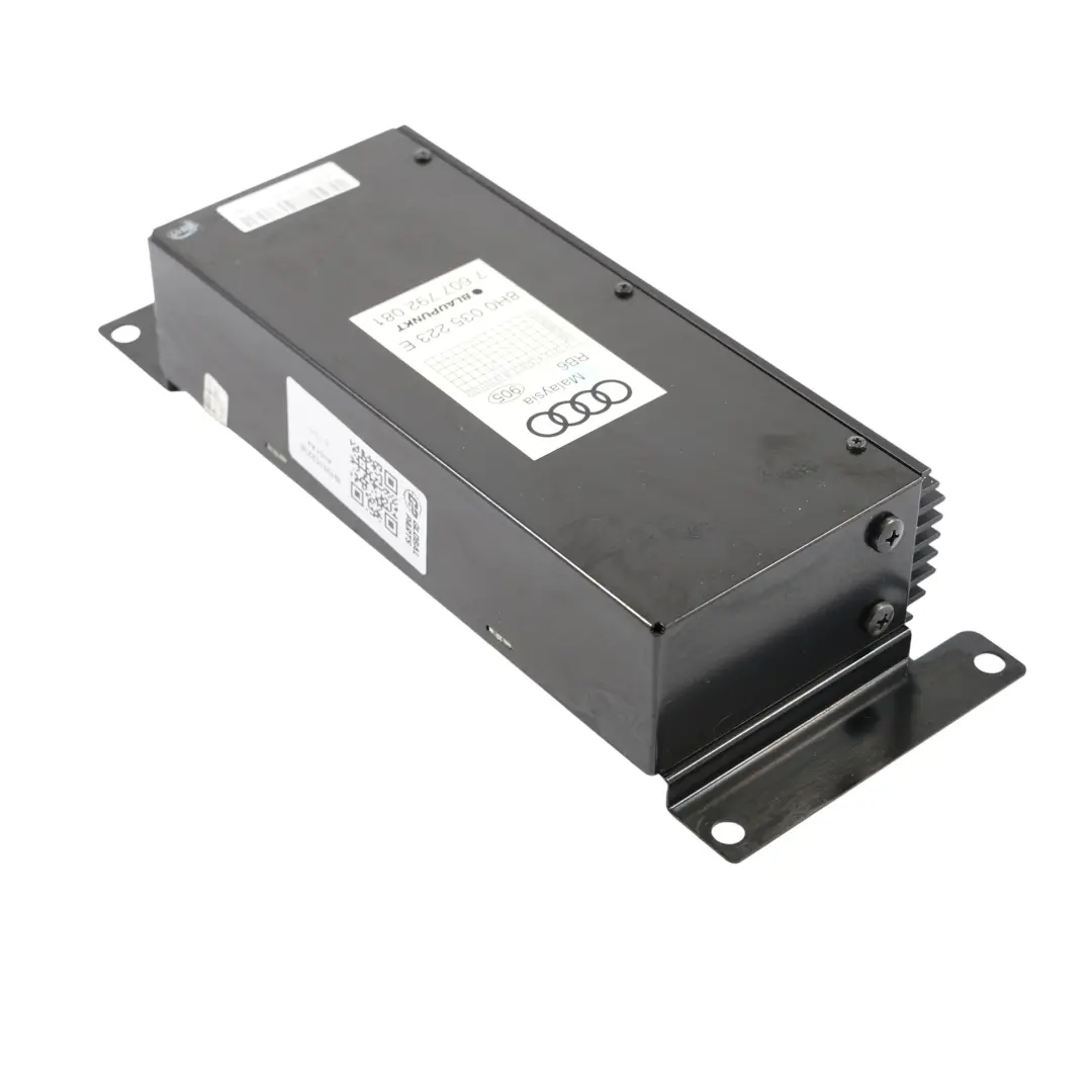 Audi A4 B7 Convertible Altavoz Trasero Amplificador Blaupunkt Derecho 8H0035223E