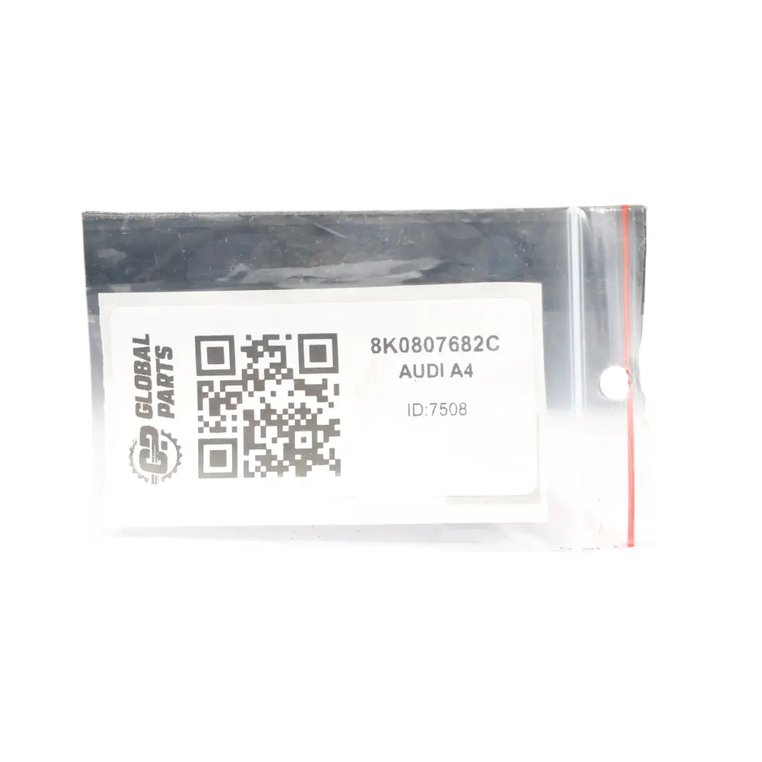Audi A4 B8 Kratka Zderzaka Lampy Przeciwmgielnej Prawy Przód 8K0807682C