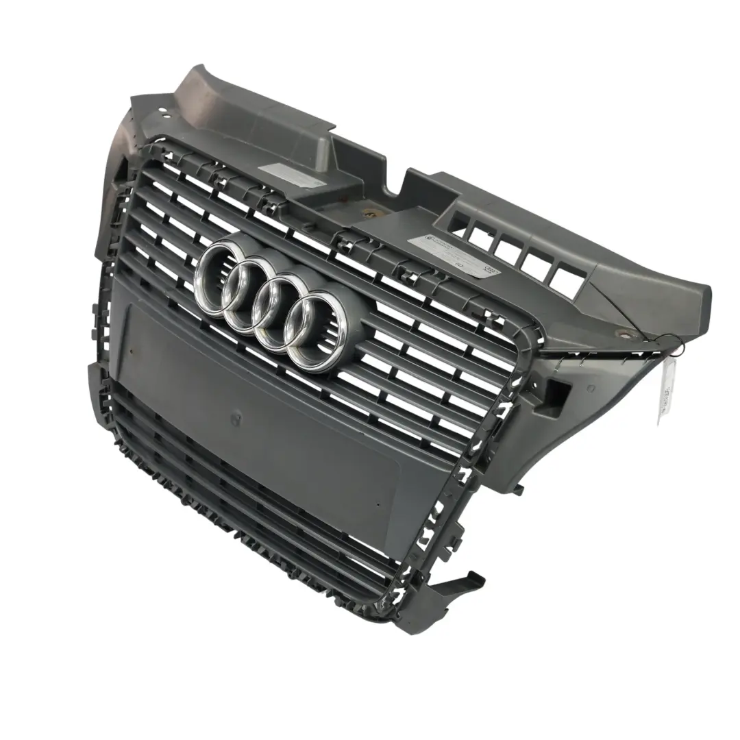 Audi A3 8P Zentrum Oberen Frontgrill Kühlergrill Abdeckung Panel 8P0853651M