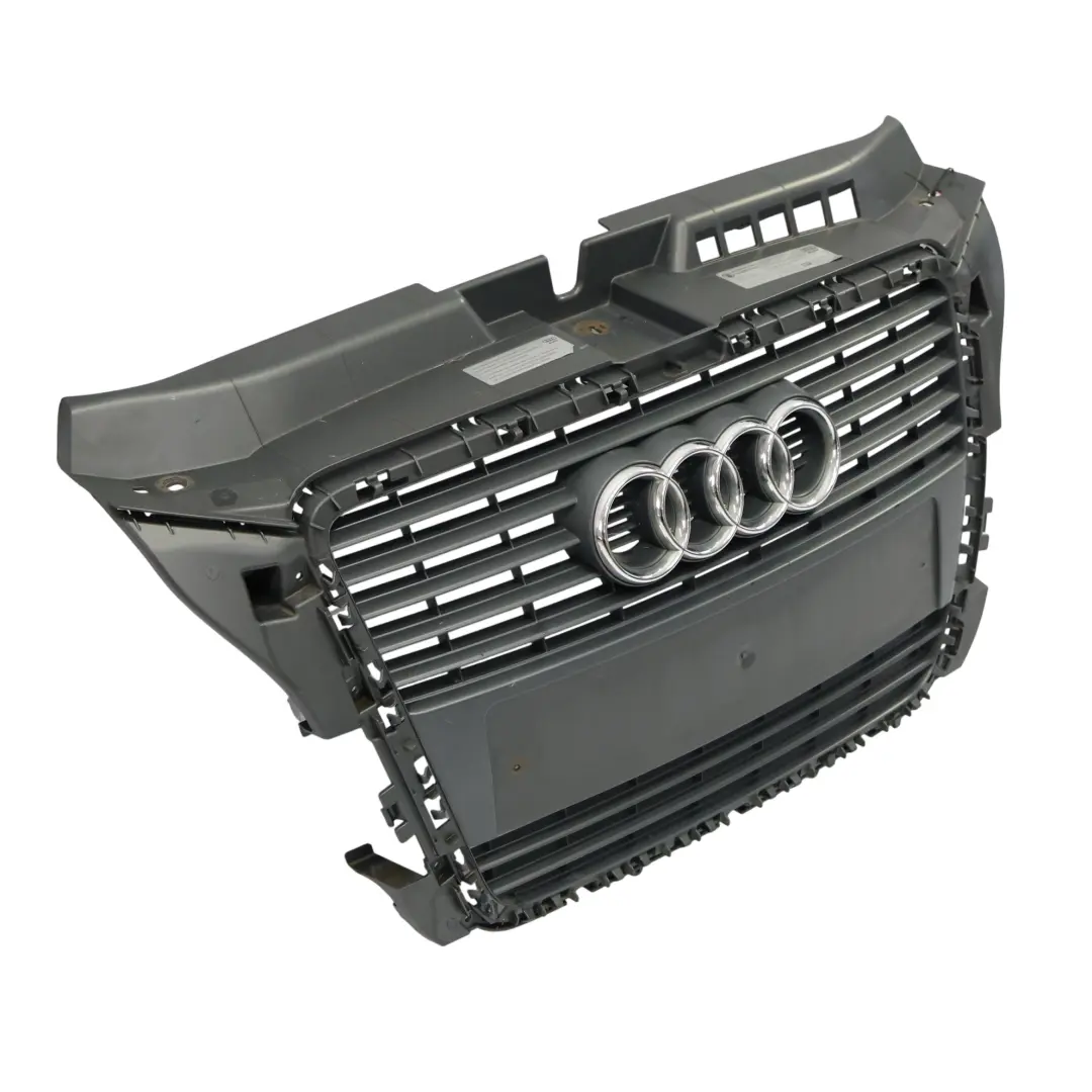 Audi A3 8P Zentrum Oberen Frontgrill Kühlergrill Abdeckung Panel 8P0853651M