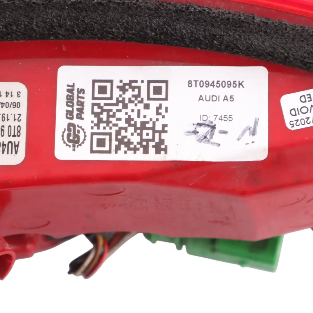Audi A5 8T Rear Tail Light Lamp Left N/S Outer 8T0945095